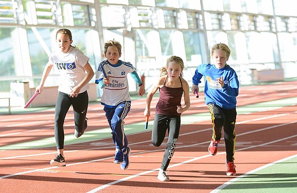 Sommerferien Sportcamps 585
