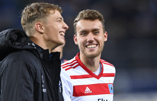 Youngsters Fiete Arp and Luca Waldschmidt play an important part in the Hamburg team.
