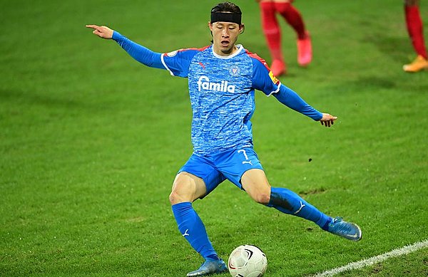 Korean forward Jae-sung Lee has been pivotal in Holstein Kiel's success this season, acting as the linchpin between midfield and attack.