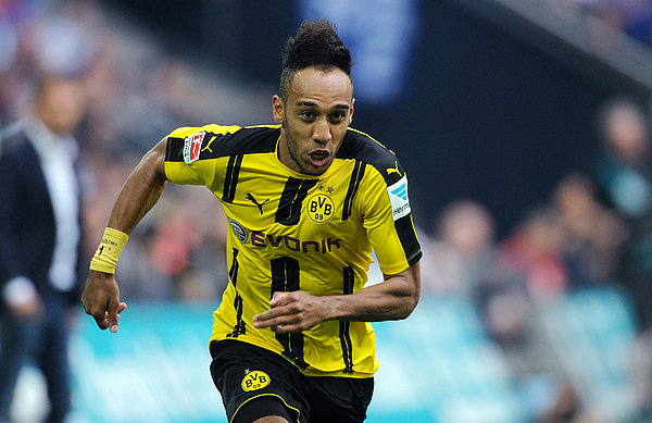 Pierre-Emerick Aubameyang turns on the turbo against arch rivals Schalke.