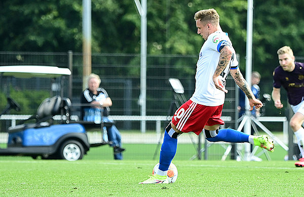 Eiskalt vom Punkt: Sonny Kittel zählte zu den Aktivposten im Spiel der Rothosen und traf in der 54. Minute per Elfmeter zum 2:1.