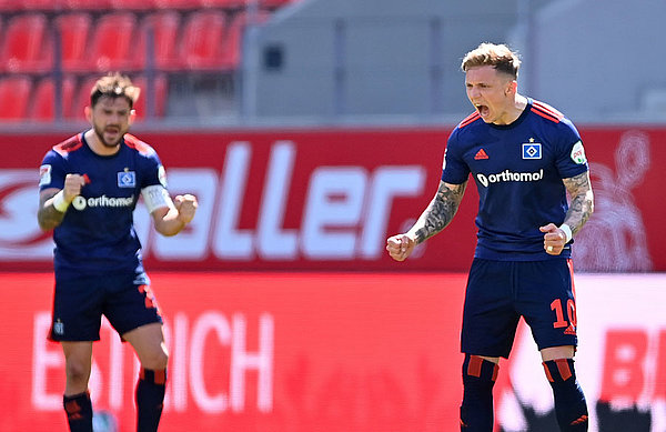 Der Ausgleich! Sonny Kittel hat abgestaubt und in der Schlussphase das 1:1 erzielt. Der Ausgleich! Sonny Kittel hat abgestaubt und in der Schlussphase das 1:1 erzielt.
