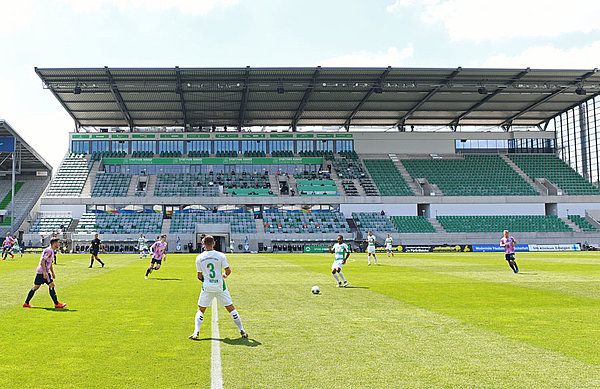 Around 3,000 fans will be allowed into the Sportpark Ronhof Thomas Sommer on Saturday to cheer on the Shamrocks.