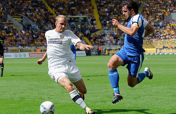 Toni Leistner im Trikot von Dynamo Dresden.