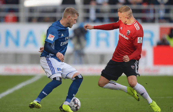 Aaron Hunt war nicht nur Dreh- und Angelpunkt im Hamburger Offensivspiel, sondern auch Torschütze zum 1:0.