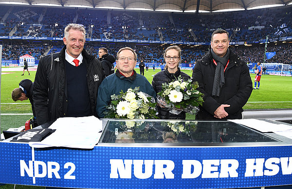 Kristin Witte im Volksparkstadion nach der Verleihung des DFB-Ehrenamtspreis.