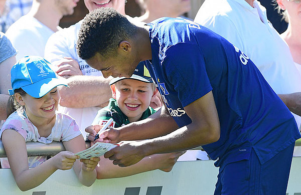 Gyamerah was blown away when over 600 fans turned up for the first training session at pre-season, certainly something he didn't experience at Bochum.