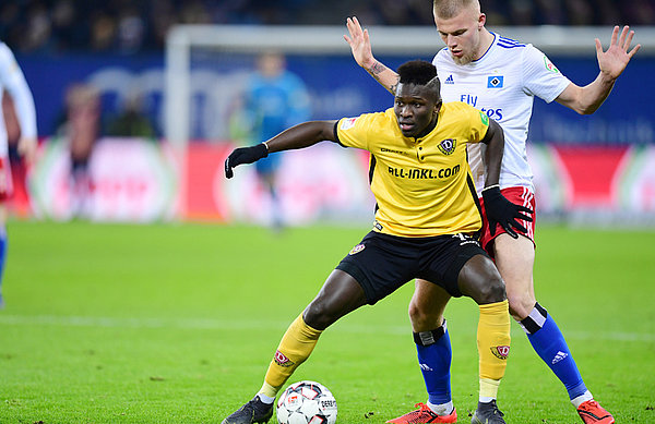 Senegalese striker Moussa Koné poses the greatest threat to the Hamburg backline, with 6 of Dresden's 14 league goals so far this campaign.