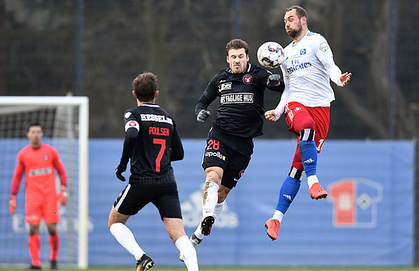 Pierre-Michel Lasogga and HSV played out a game rich in goals this afternoon.