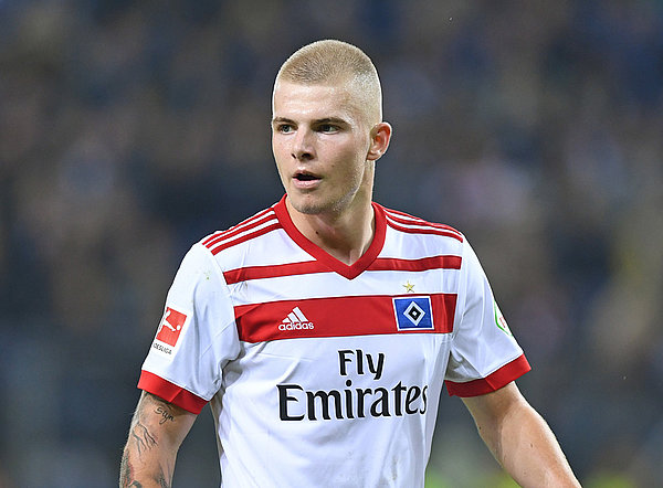 Rick van Drongelen will be fit for the match against VfB Stuttgart. Rick van Drongelen will be fit for the match against VfB Stuttgart.