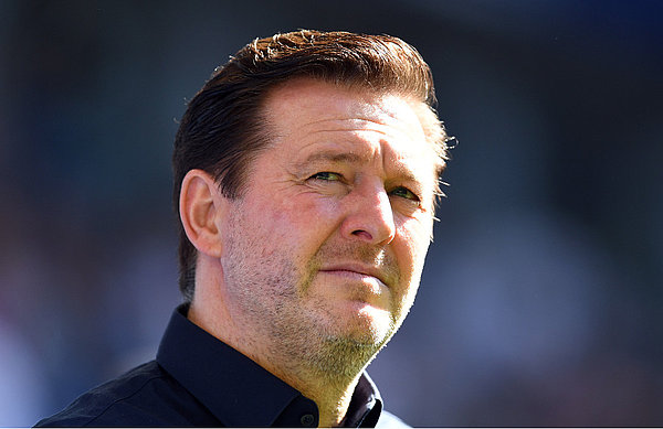 Nach dem Spiel ist vor dem Spiel. Christian Titz blickt bereits jetzt auf die kommende Partie beim VfL Wolfsburg. Christian Titz.