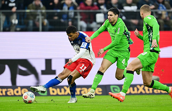 Die Rothosen um Angreifer Ransford Königsdörffer feuerten aus allen Lagen, verpassten aber den verdienten Führungstreffer.