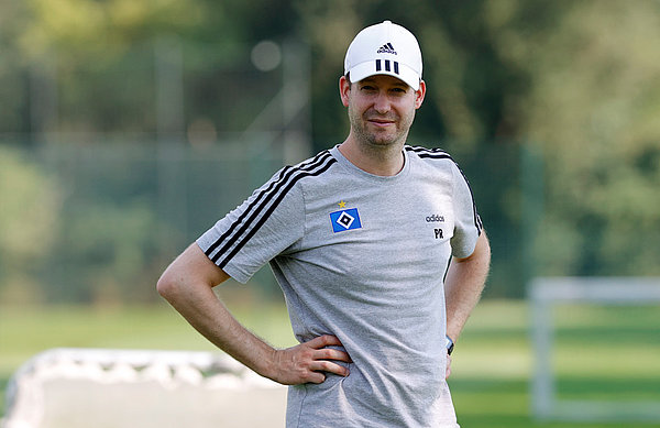 Premiere: Pit Reimers steht am Sonntag zum ersten Mal als Cheftrainer an der Seitenlinie der U21. Premiere: Pit Reimers steht am Sonntag zum ersten Mal als Cheftrainer an der Seitenlinie der U21.