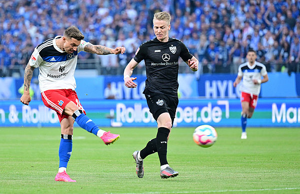 Hoffnungshammer: Im Bundesliga-Relegationsrückspiel gegen Stuttgart (1:3) versetzte Sonny Kittel den Volkspark mit seinem frühen Treffer zum 1:0 in Ekstase. 