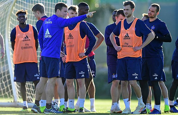 "Not be so careful" – Hannes Wolf wants a lot of input from his players at the training camp, which wasn’t the case when he took over at the club.