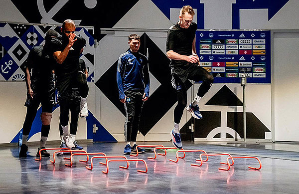 Also challenged off the green pitch: Youngster Ogechika Heil, right-back William Mikelbrencis and captain Sebastian Schonlau (from left).