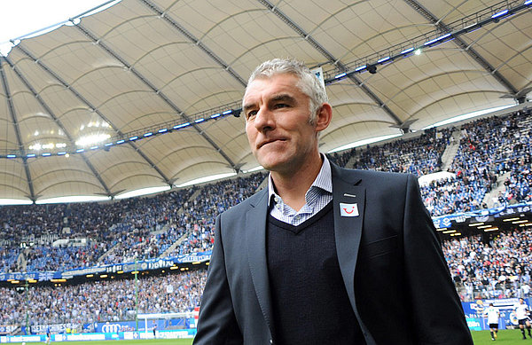 Für 96-Cheftrainer Mirko Slomka ist das Spiel im Volksparkstadion eine Rückkehr an die alte Wirkungsstätte.