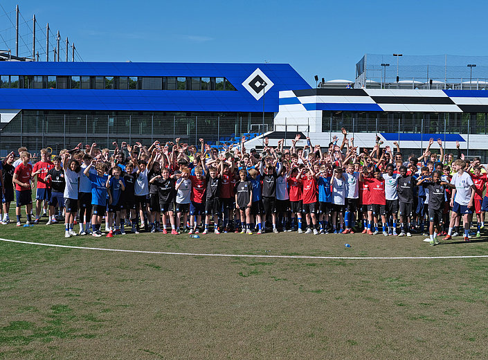 Strahlende Gesichter beim Rauten-Cup
