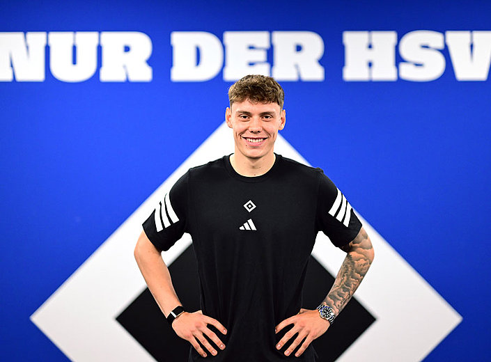 HSV complete Remberg signing