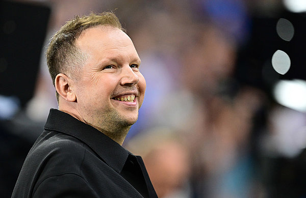 Besonderes Wiedersehen: Nicht nur mit dem Volksparkstadion, sondern auch mit dem HSV, den Fuss Anfang der Saison noch unter anderen Vorzeichen kommentierte.