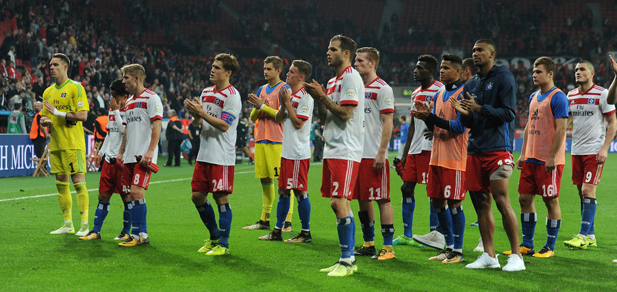 B04HSV Mannschaft Abpfiff 427